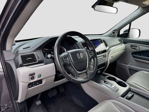 Used 2020 Honda Ridgeline RTL image 10
