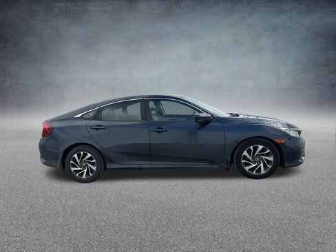 Used 2018 Honda Civic EX image 6