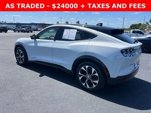 Used 2021 Ford Mustang Mach-E Premium RWD image 4