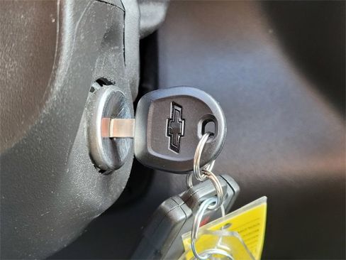 Used 2022 Chevrolet Silverado 1500 Custom image 24