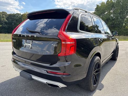 Used 2016 Volvo XC90 T6 Momentum w/ Momentum Plus Package AWD/4WD image 5