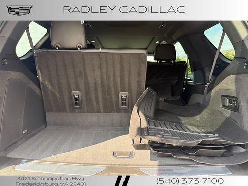 Certified 2023 Cadillac Escalade Premium Luxury AWD/4WD image 16