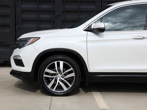 Used 2016 Honda Pilot Touring image 27