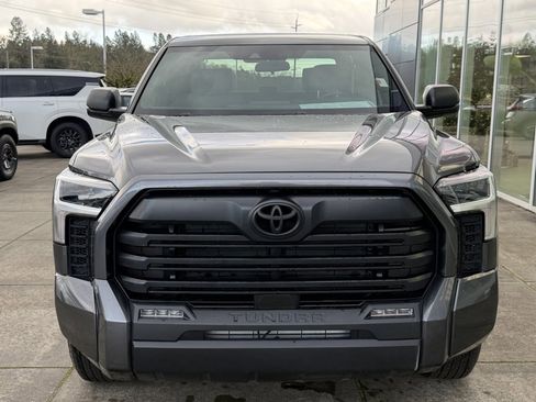 Used 2025 Toyota Tundra SR5 image 3