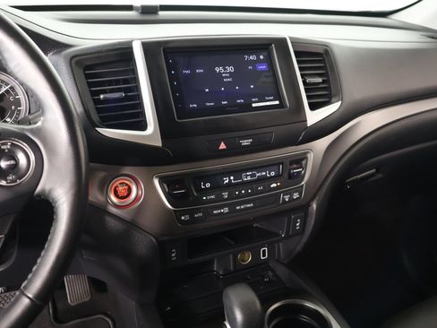 Used 2019 Honda Ridgeline RTL image 5