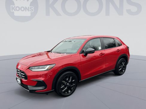 Used 2023 Honda HR-V Sport image 1