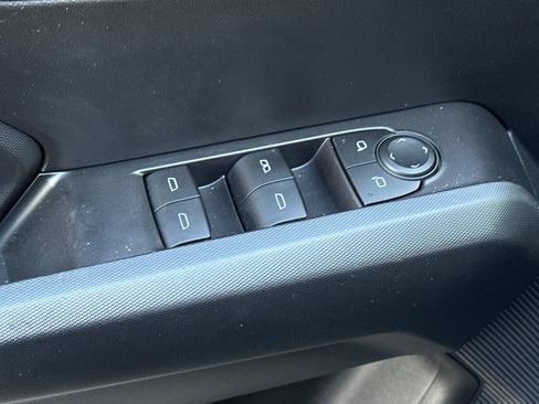 Used 2023 Chevrolet Colorado Trail Boss AWD/4WD image 12