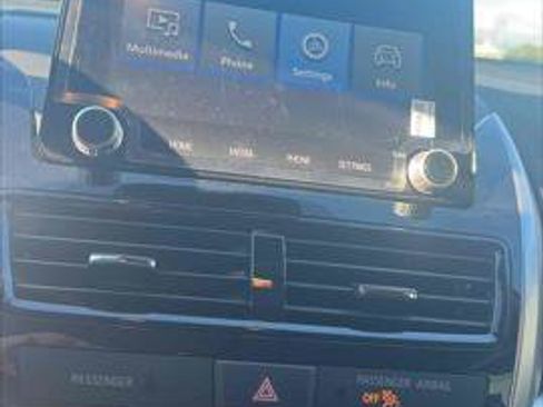 New 2026 Mitsubishi Eclipse Cross SE image 9