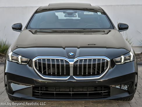 Used 2026 BMW 530i xDrive 530i xDrive image 2