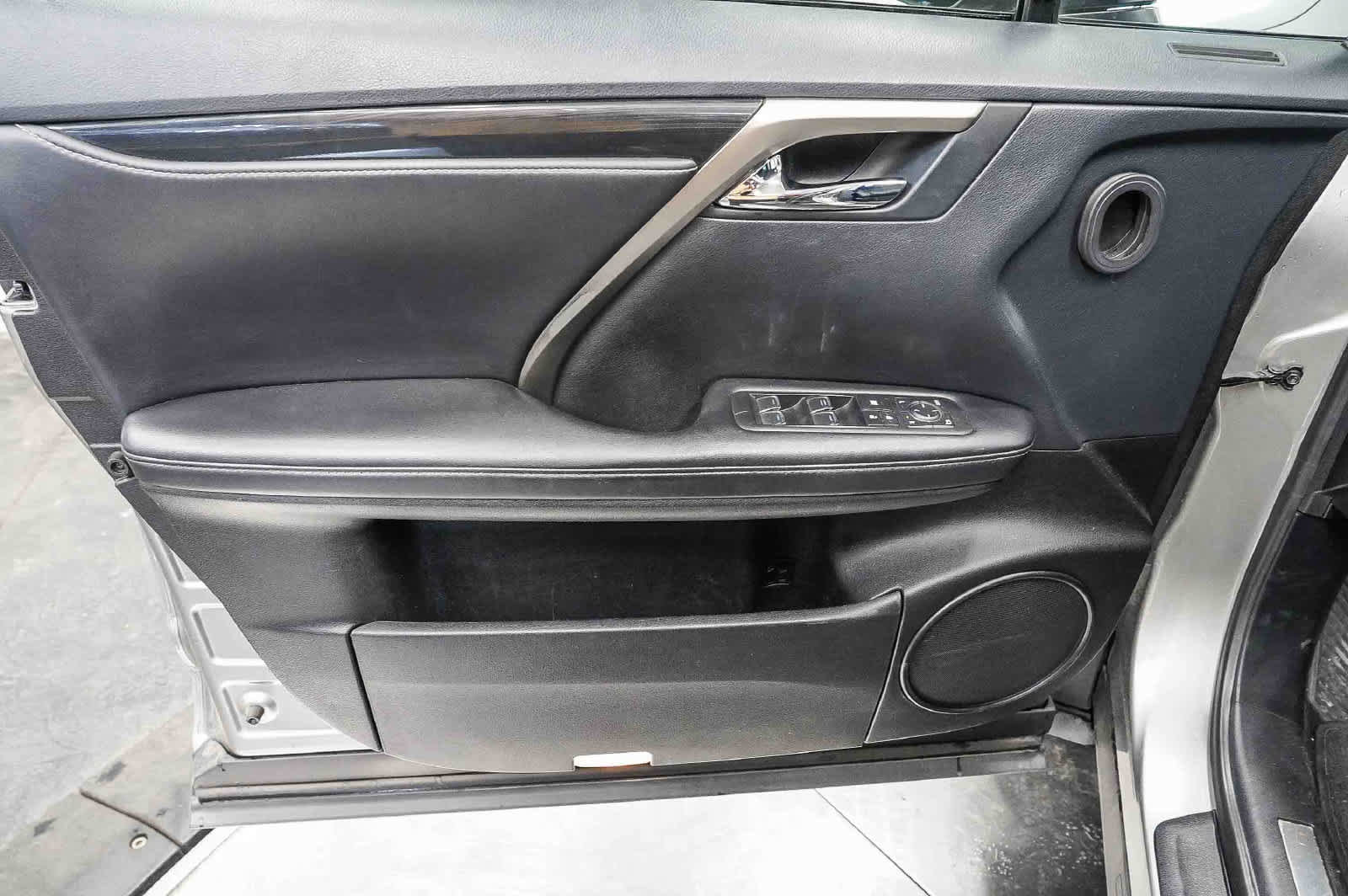 Used 2018 Lexus RX 350 FWD w/ Accessory Package image 22