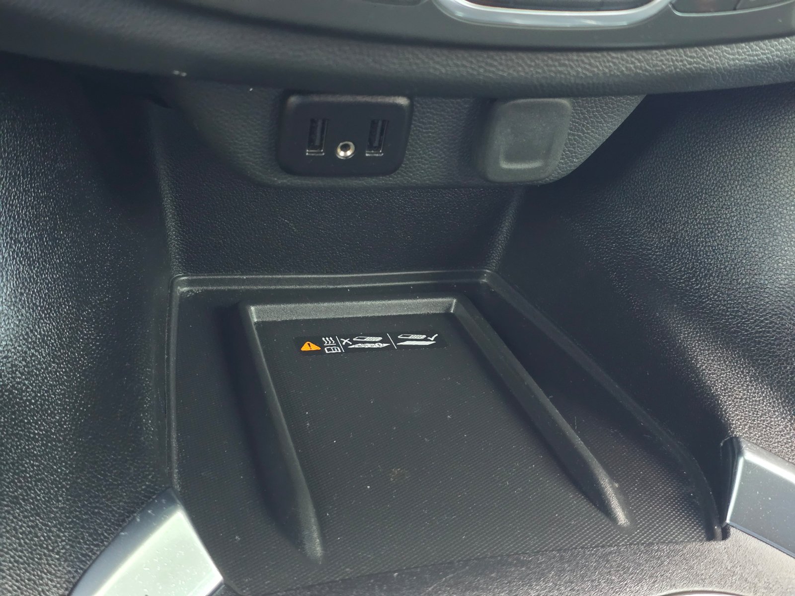 Used 2023 Chevrolet Traverse LT FWD image 22