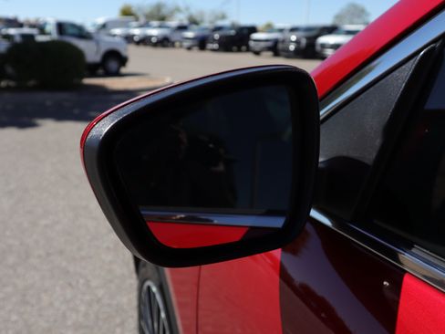 New 2025 Ford Escape SE w/ PHEV Premium Package image 17