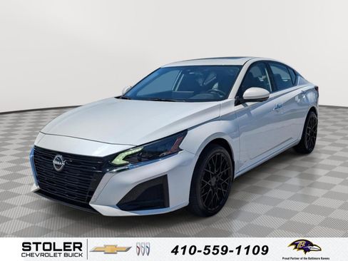 Used 2023 Nissan Altima 2.5 SL AWD/4WD image 1