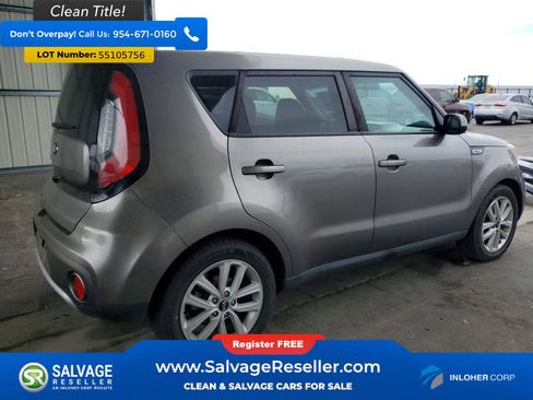 Used 2018 Kia Soul + FWD image 4