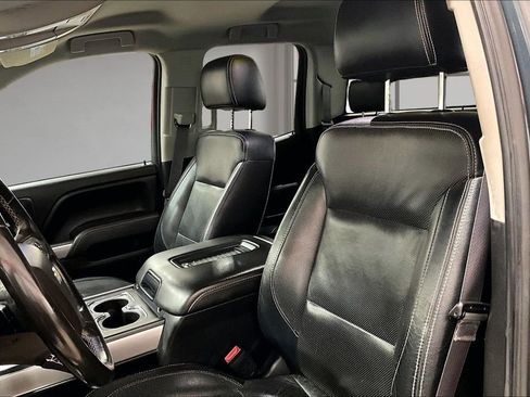 Used 2017 Chevrolet Silverado 1500 LT w/ All Star Edition image 21