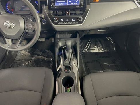 Used 2021 Toyota Corolla LE w/ Carpet Mat Package (TMS) image 20
