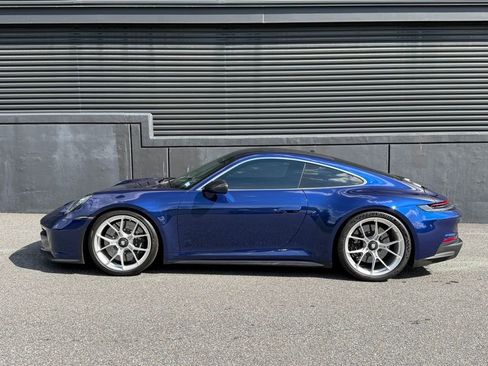 Certified 2023 Porsche 911 GT3 RWD image 2