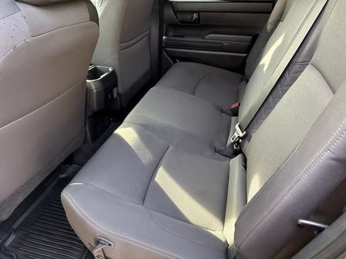 Used 2025 Toyota Tacoma SR5 AWD/4WD image 16