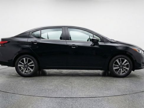 Used 2025 Nissan Versa SV FWD image 11