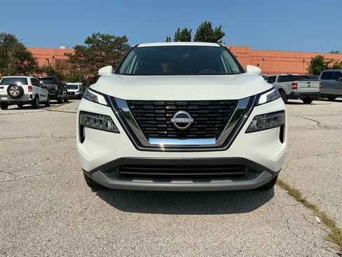 Used 2023 Nissan Rogue SV AWD/4WD image 8
