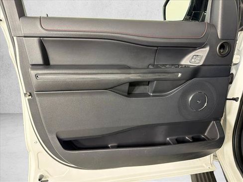 Used 2022 Ford Expedition Max Limited RWD image 12