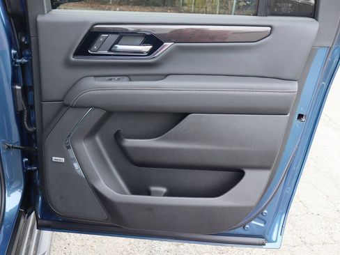 New 2026 GMC Yukon XL Elevation w/ LPO, Floor Liner Package AWD/4WD image 23
