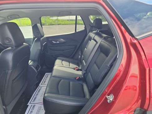 Certified 2022 GMC Terrain SLT w/ Infotainment Package II AWD/4WD image 26