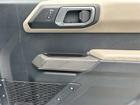 Used 2022 Ford Bronco Wildtrak image 26