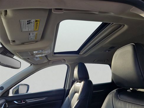 Used 2022 MAZDA CX-5 AWD 2.5 S w/ Premium Package image 15