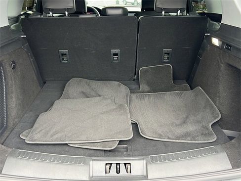 Certified 2022 Lincoln Corsair FWD w/ Equipment Group 101A image 9