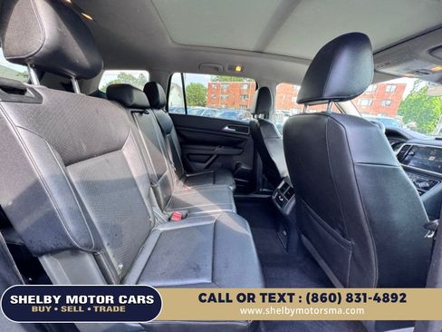 Used 2018 Volkswagen Atlas SEL AWD/4WD image 16
