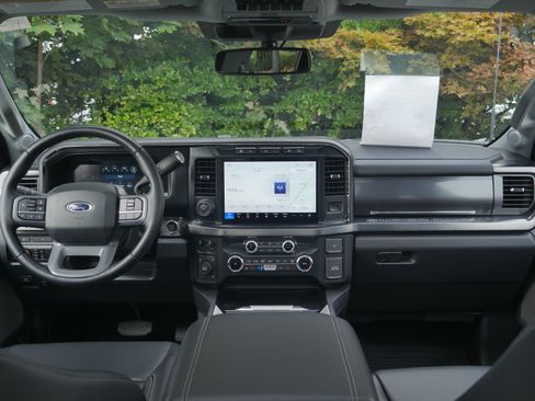 Certified 2024 Ford F350 Lariat w/ Lariat Ultimate Package AWD/4WD image 11