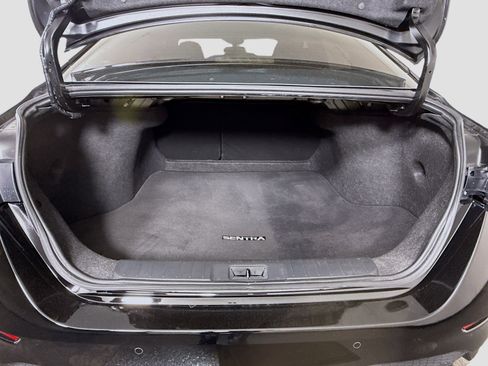 Used 2023 Nissan Sentra SR w/ Midnight Edition Package image 35