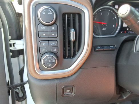 Certified 2021 Chevrolet Silverado 3500 High Country w/ Z71 Off-Road Package AWD/4WD image 39