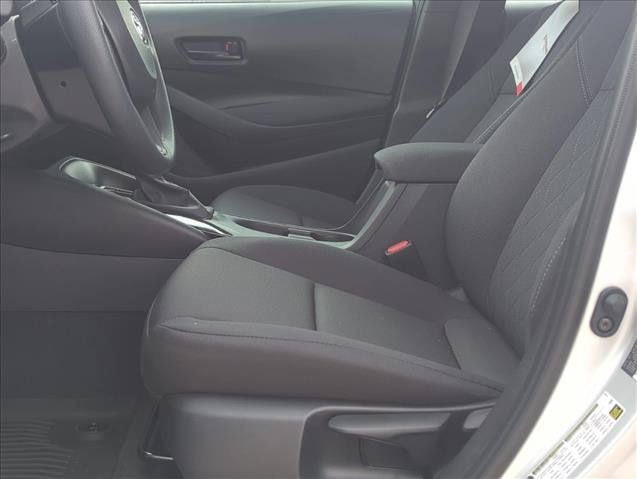 Certified 2025 Toyota Corolla LE w/ Convenience Package FWD image 17