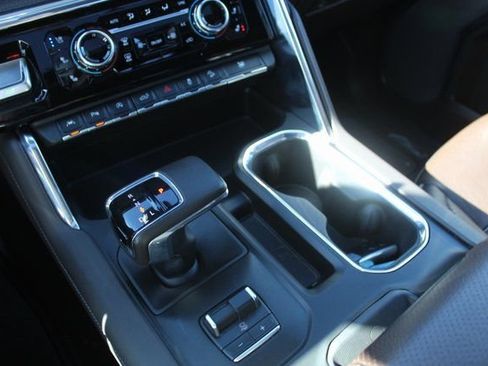 Used 2024 GMC Sierra 1500 Denali w/ Denali Reserve Package image 44