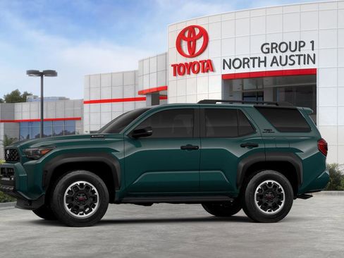 New 2026 Toyota 4Runner TRD Off-Road Premium AWD/4WD image 3