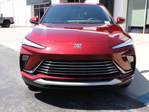 New 2025 Buick Envista Preferred w/ Advanced Safety Package image 2