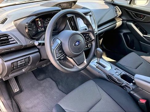 Used 2023 Subaru Crosstrek 2.0i AWD/4WD image 16
