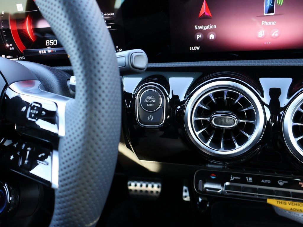 New 2026 Mercedes-Benz CLA 35 AMG 4MATIC image 29