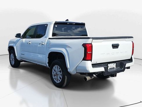 Used 2024 Toyota Tacoma SR5 RWD image 7