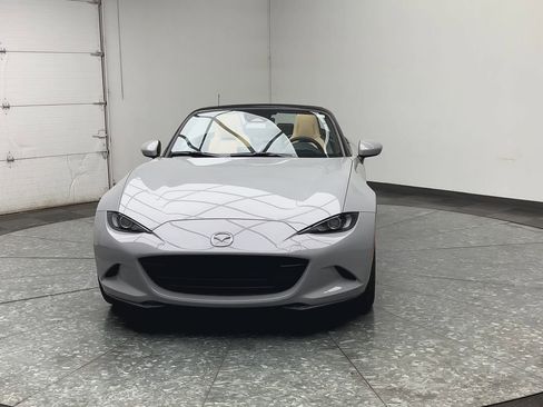 New 2026 MAZDA MX-5 Miata Grand Touring w/ Weather Package RWD image 28