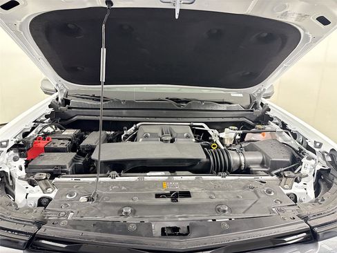 New 2025 Chevrolet Colorado LT w/ LT Convenience Package image 23