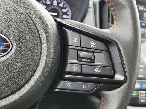 Certified 2025 Subaru Crosstrek 2.5i Limited w/ Crosstrek Mirror Package AWD/4WD image 8
