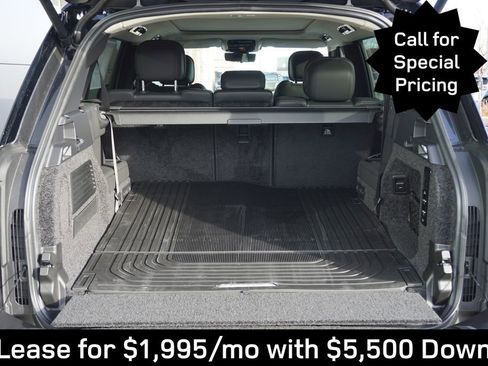 New 2025 Land Rover Range Rover Long Wheelbase SE image 31