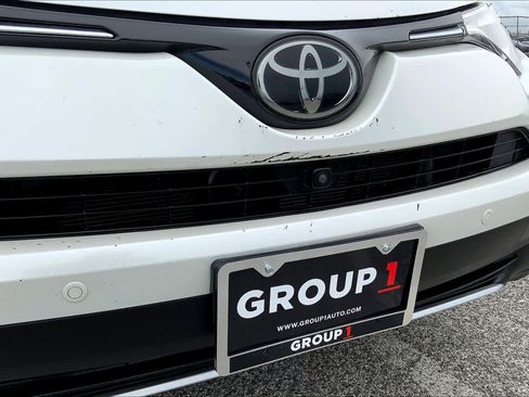 Used 2016 Toyota RAV4 Limited w/ Advanced Technology Package image 29