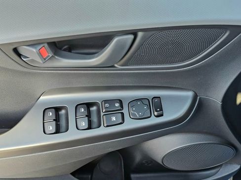 Used 2021 Hyundai Kona SEL w/ Cargo Package image 22