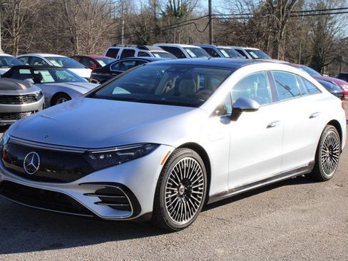 Used 2022 Mercedes-Benz EQS 450+ Sedan image 42