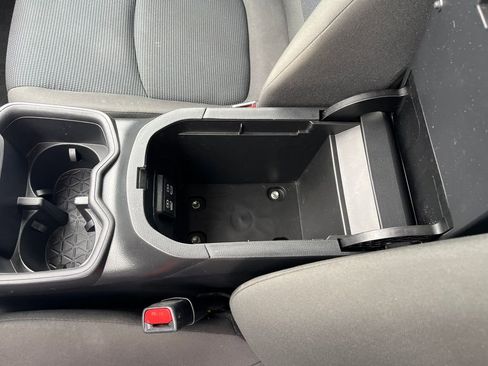 Certified 2023 Toyota RAV4 LE image 27