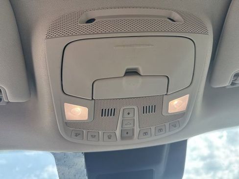 Used 2018 Ford Expedition Limited w/ Equipment Group 301A AWD/4WD image 30